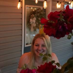 Meet your Posher, Taryn